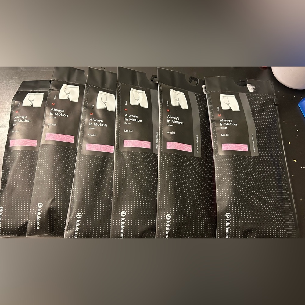 Lululemon always in motion 6 pairs 7”